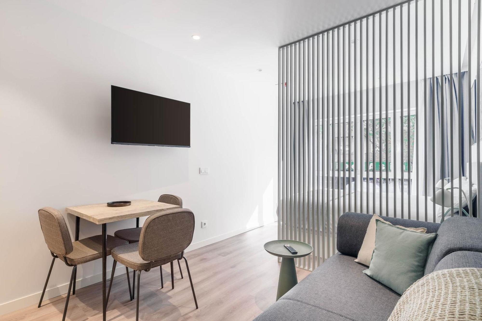 Limehome Madrid Calle De Juan Hurtado De Mendoza Room photo